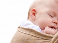 Vilket sömnschema ska en två månader gammal bebis ha?